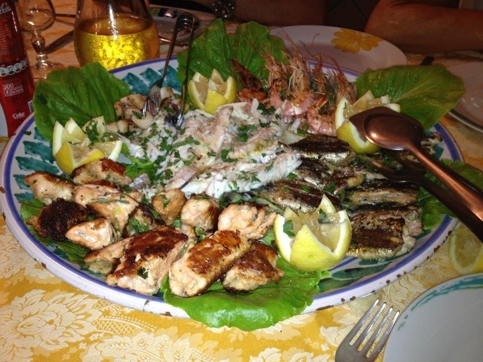 Pensione S. Antonio Ristorante Silvia フルチ・シークロ エクステリア 写真