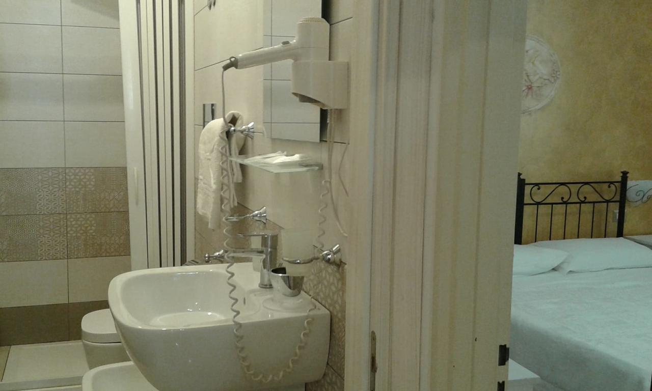 Pensione S. Antonio Ristorante Silvia フルチ・シークロ エクステリア 写真